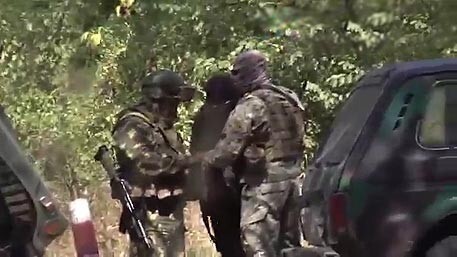 Минобороны Украины продает ополченцам вооружение из США