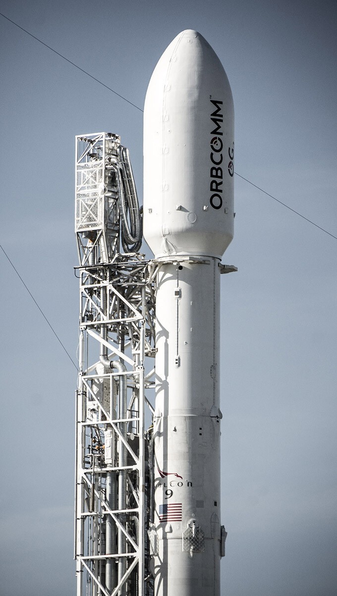 SpaceX впервые удалось посадить ступень ракеты Falcon 9