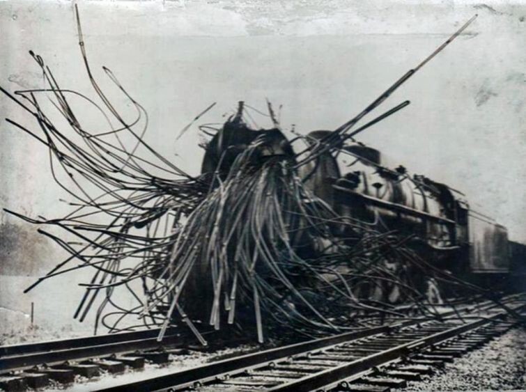 Последствия взрыва парового котла локомотива