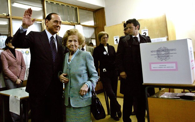 Мать экс-премьера Италии Сильвио Берлускони - Розелла Босси (1911-2008).