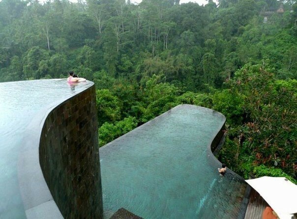 Бассейн отеля Ubud Hanging Hotel, остров Бали, Индонезия