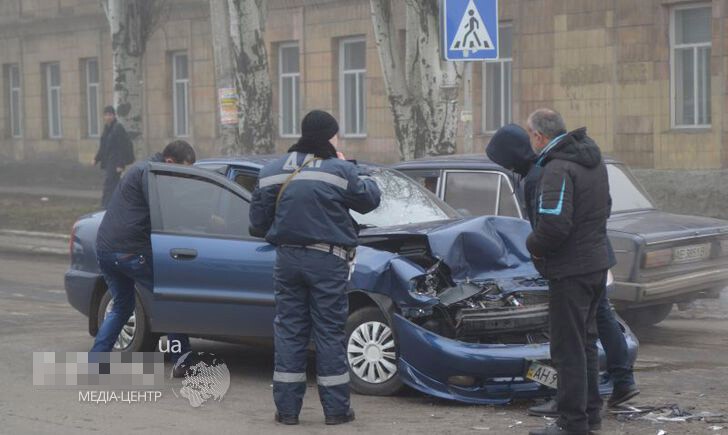 Лобовое столкновение Daewoo «Lanos» и «УАЗ»