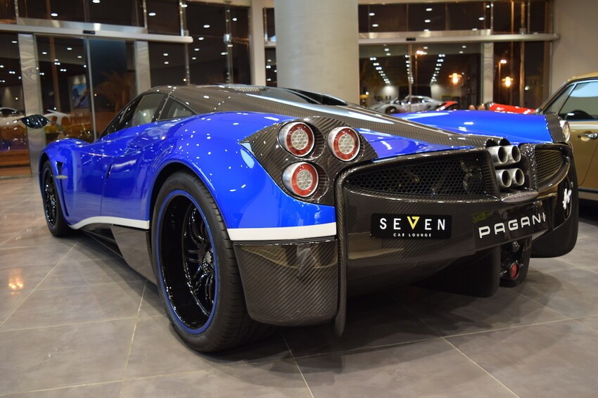 Первый выпущенный суперкар Pagani Huayra уйдет с молотка