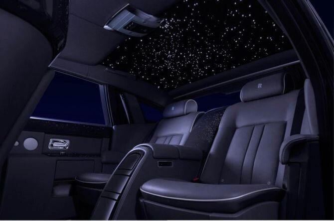 Rolls-Royce Phantom – крыша в виде звездного неба — $ 12 000