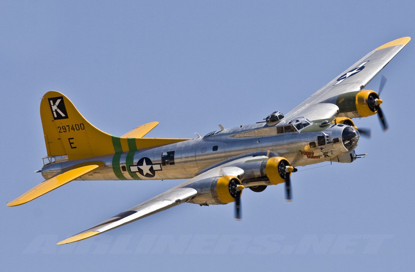 Легендарные самолёты: Боинг B-17 «Flying Fortress» (Летающая крепость) 