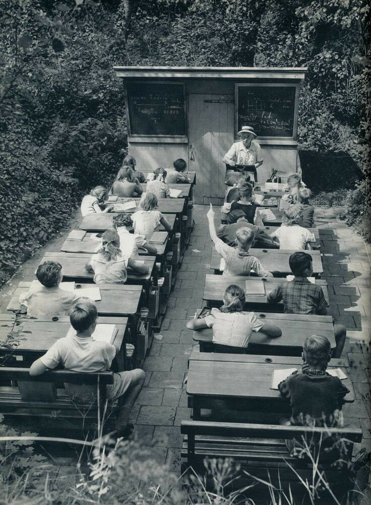 Школа на открытом воздухе, Нидерланды, 1957 год.
