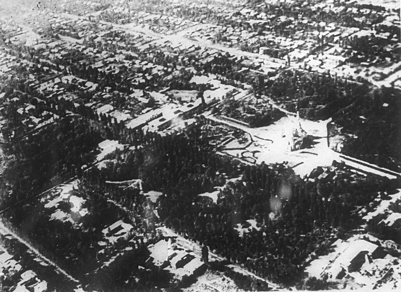 Алма-Ата. Аэрофотосъемка. Собор, парк и гимназический городок. 1929 г.