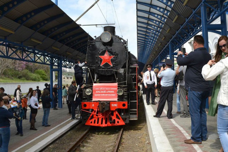 В Севастополь прибыл «Поезд Победы»