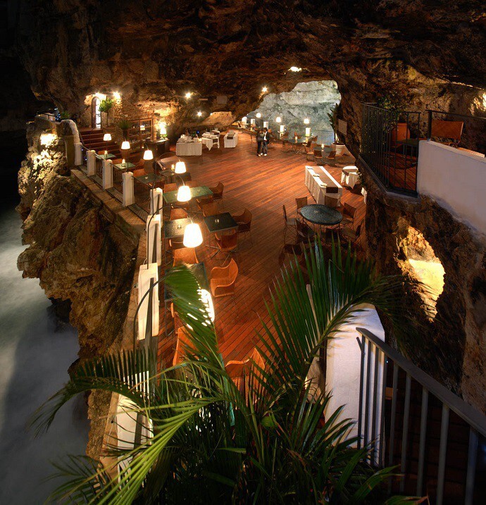 Гротта Палаццезе – необычный ресторан в пещере, Италия