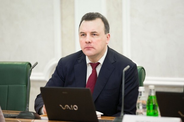 13. Артур Муравьев