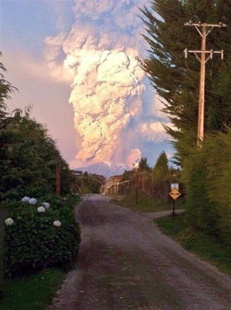 В Чили проснулся вулкан Калбуко