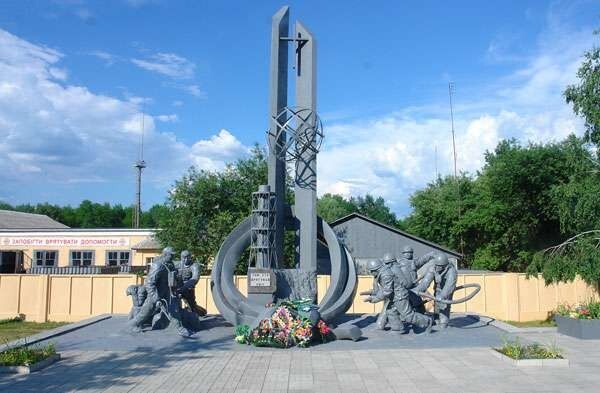 Тридцать лет Чернобылю: памяти героев-пожарных