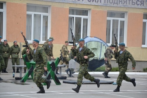 В Новороссийске отметили день рождения 7 гвардейской Воздушно-десантной дивизии