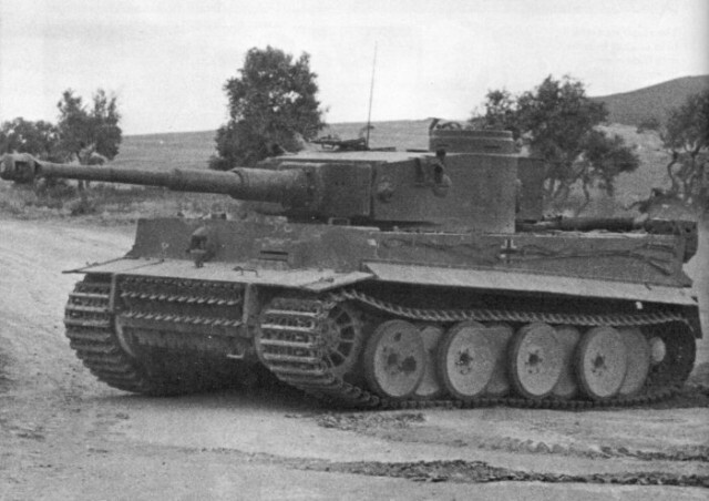 6. Танк Panzerkampfwagen VI «Tiger I» Ausf E, «Тигр»