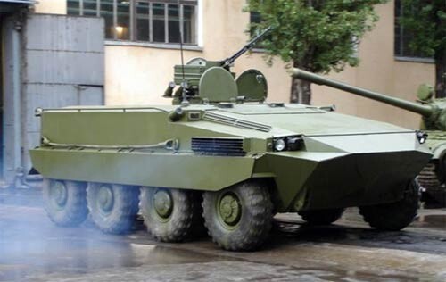 5-е место: украинский танк с колёсами