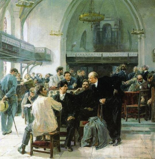 1907 — Открылся V (Лондонский) съезд РСДРП, который оказался последним совместным съездом большевиков и меньшевиков.
