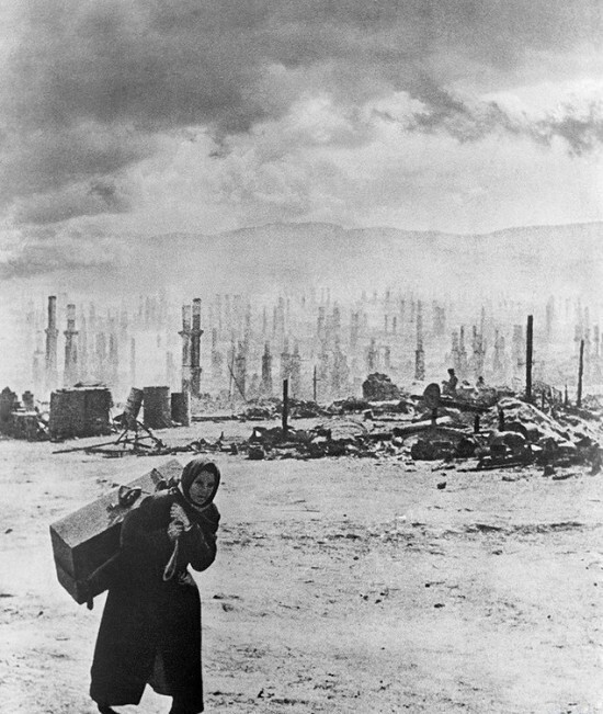 22. Мурманск после бомбардировок
