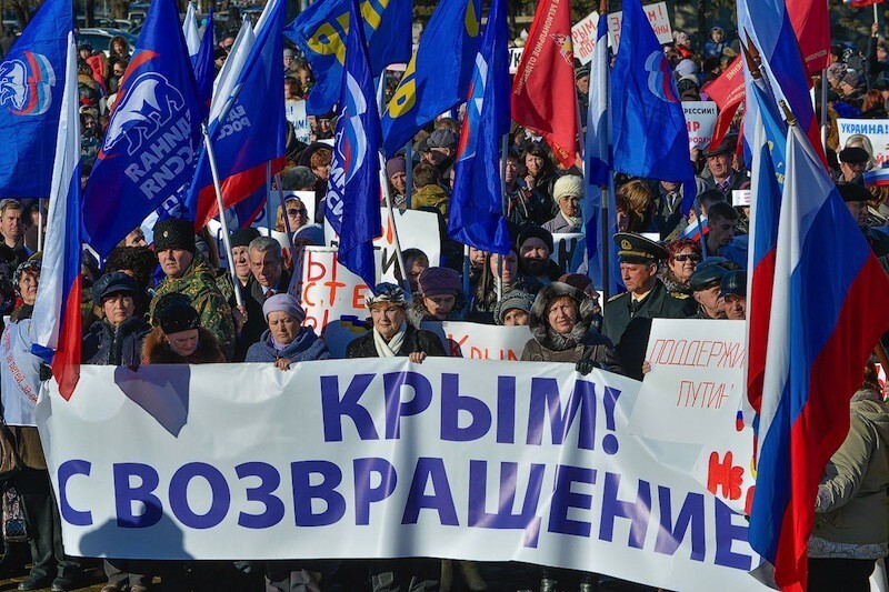 (слова песни В.В.Высоцкий) Настоящих буйных мало, вот и нету вожаков 