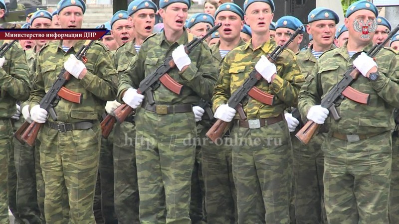 Генеральная репетиция Парада Победы в Донецке (ДНР) 