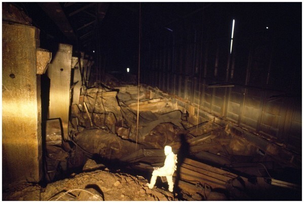 Чернобыль - внутри Саркофага