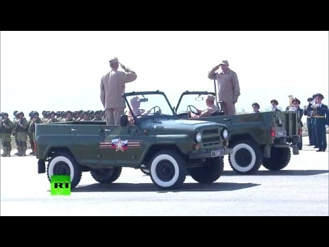 Парад Победы на сирийской авиабазе Хмеймим 