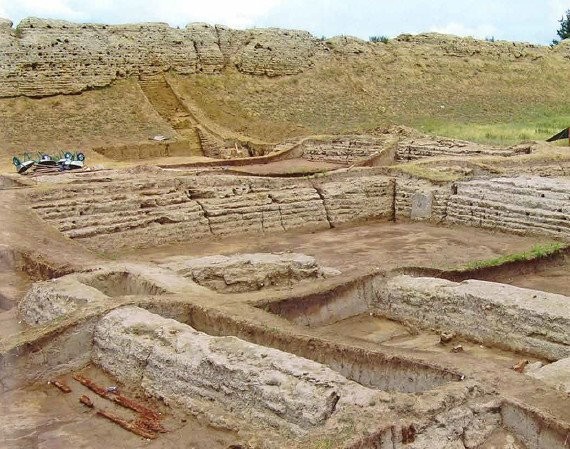 Крепость Пор-Бажын в Сибири