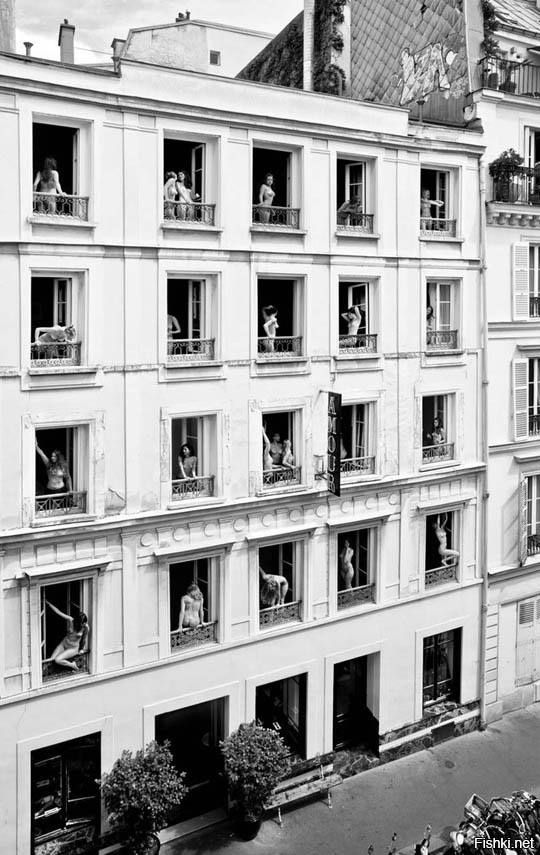 Отель L’Hotel Amour в Париже