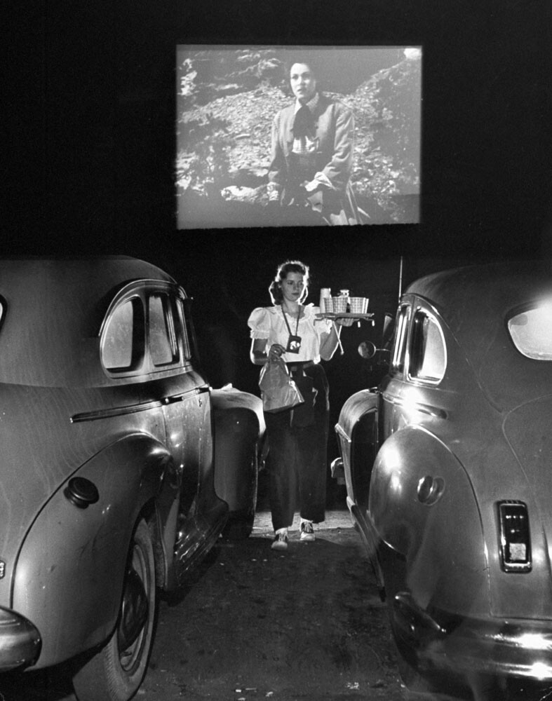 История американских автомобильных кинотеатров