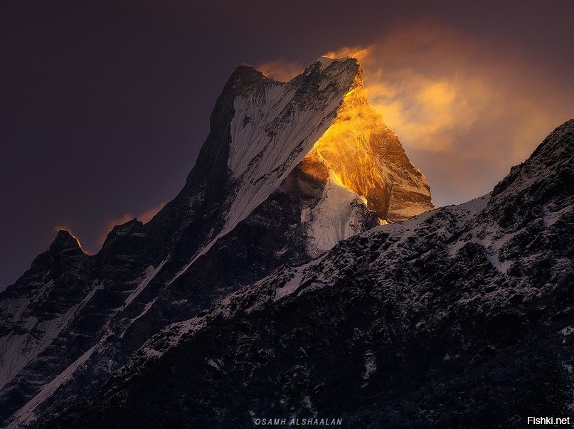 Мачапучаре, гора входящая в состав горного массива Аннапурна, Гималаи