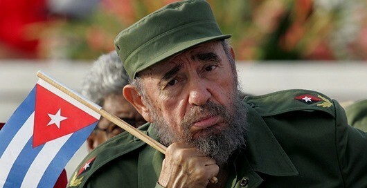 Оскорблять Фиделя Кастро