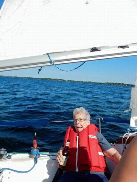 Бабушка больше не согласится на морскую прогулку 