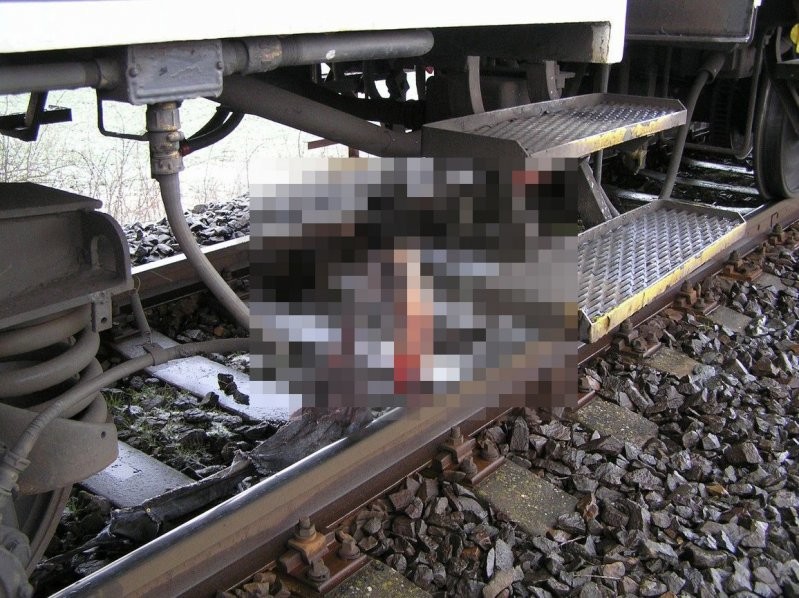 Самоубийство на железной дороге