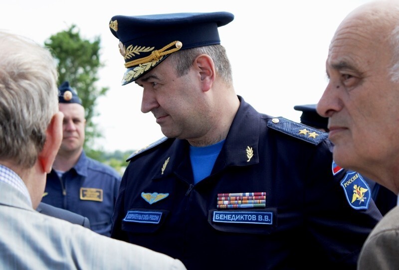 Командующий ВТА ВВС России Генерал-лейтенант Владимир Бенедиктов. 