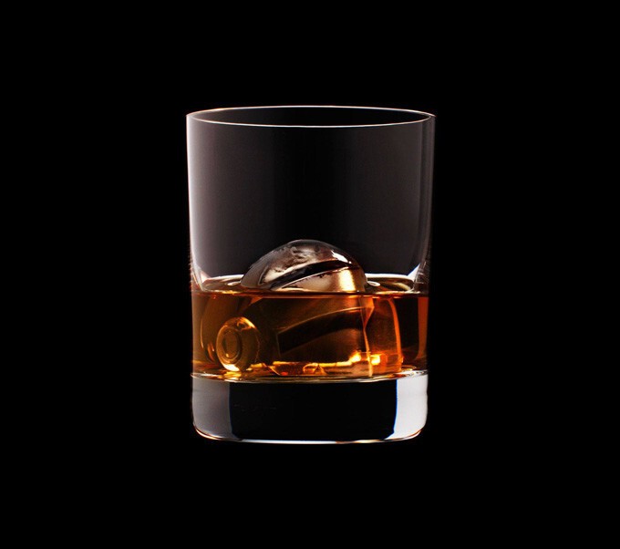 3D-лед от Suntory Whisky