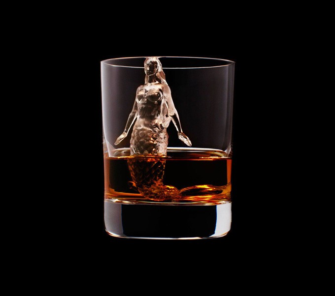 3D-лед от Suntory Whisky