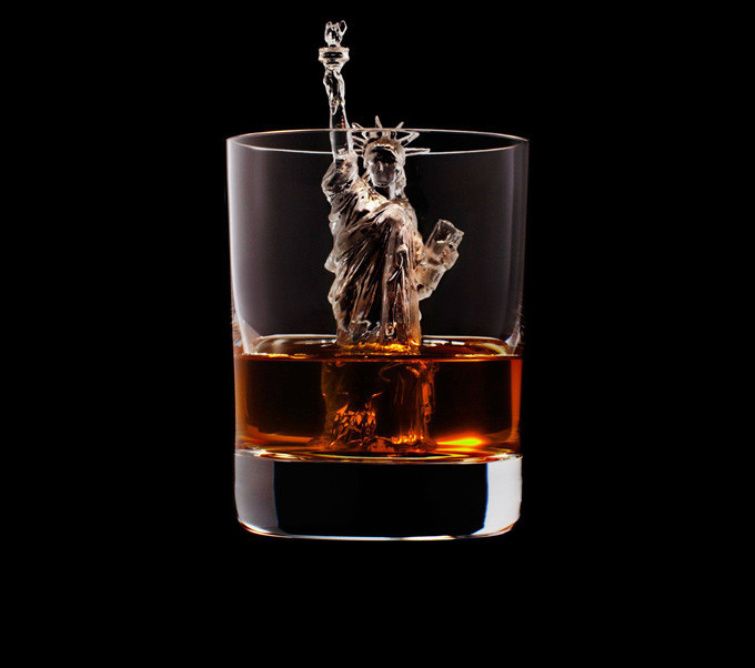 3D-лед от Suntory Whisky