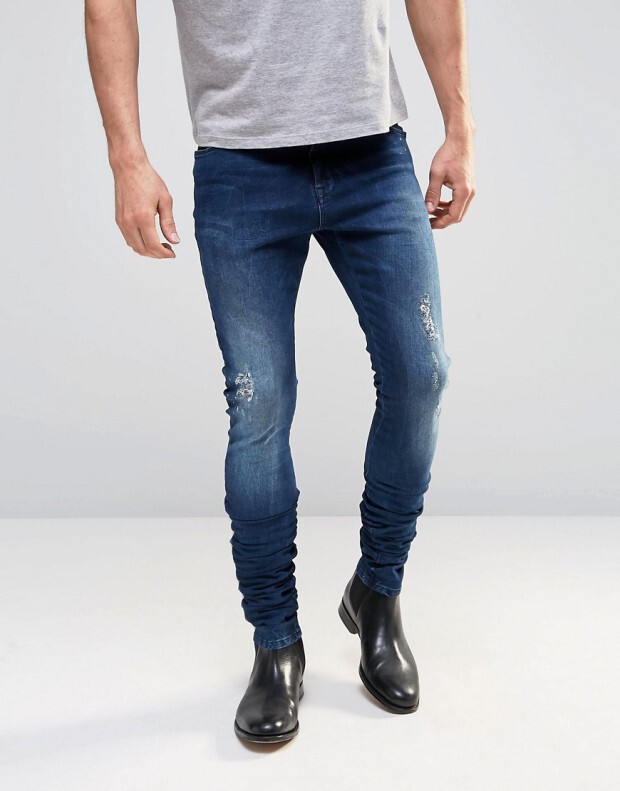 Популярный магазин онлайн-заказов ASOS посылает людям джинсы, сшитые для гигантов