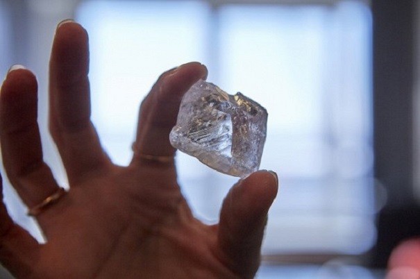 В Якутии добыли алмаз массой 207,29 карата