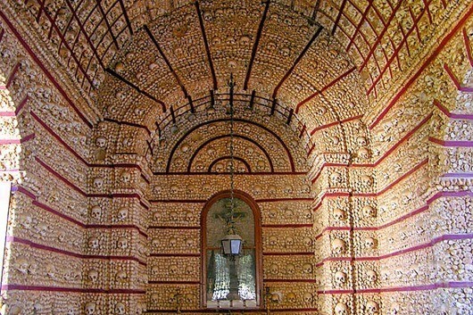 Часовня костей (Capela dos Ossos), Эвора (Évora)