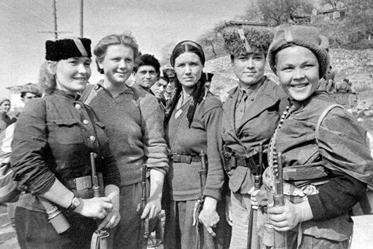 Партизанки, участвовавшие в освобождении Севастополя. 1944 год.