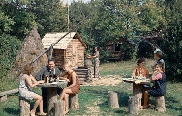 "Культурный отдых" за городом, 1978 год