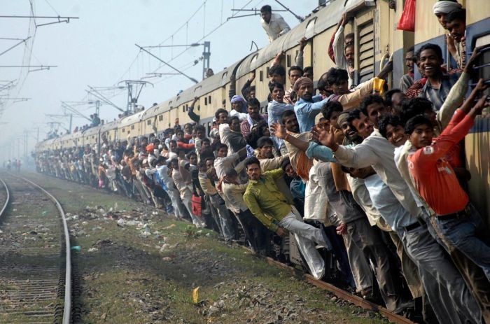 Железнодорожные поезда в Индии