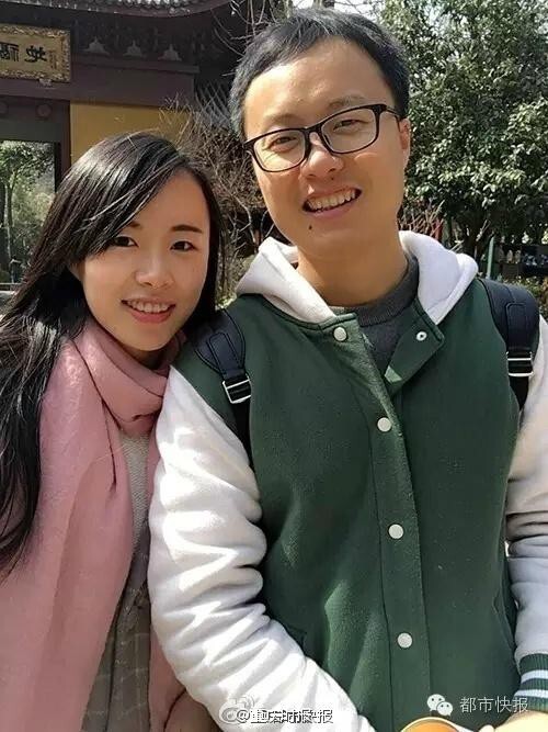 Китаянка случайно обнаружила свою мать на подростковой фотографии мужа