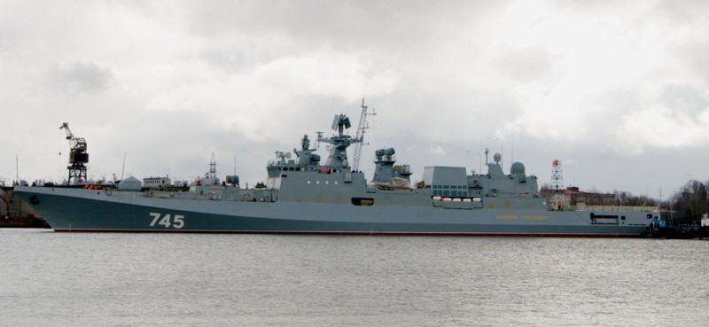 В Крым прибыл новейший фрегат «Адмирал Григорович»
