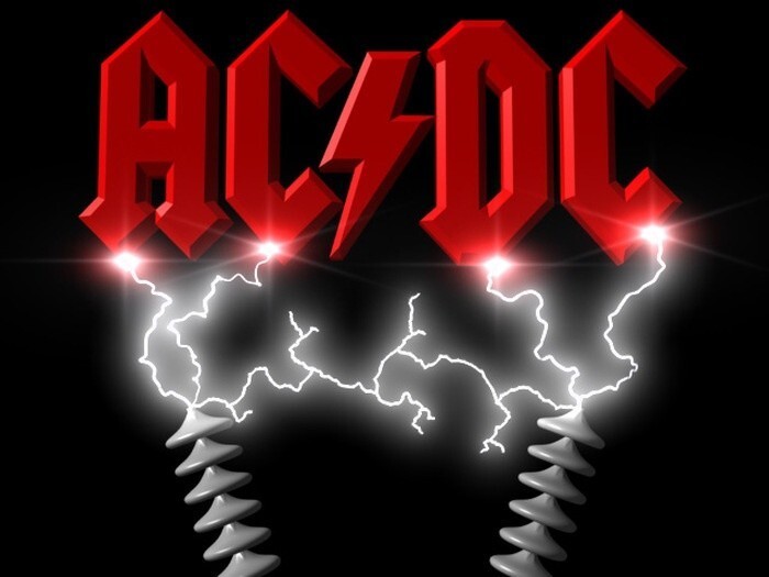 Название группы, особенно поначалу в Америке, принимали за призыв к гомосексуальному контакту, однако, конечно же AC/DC означает переменный ток.