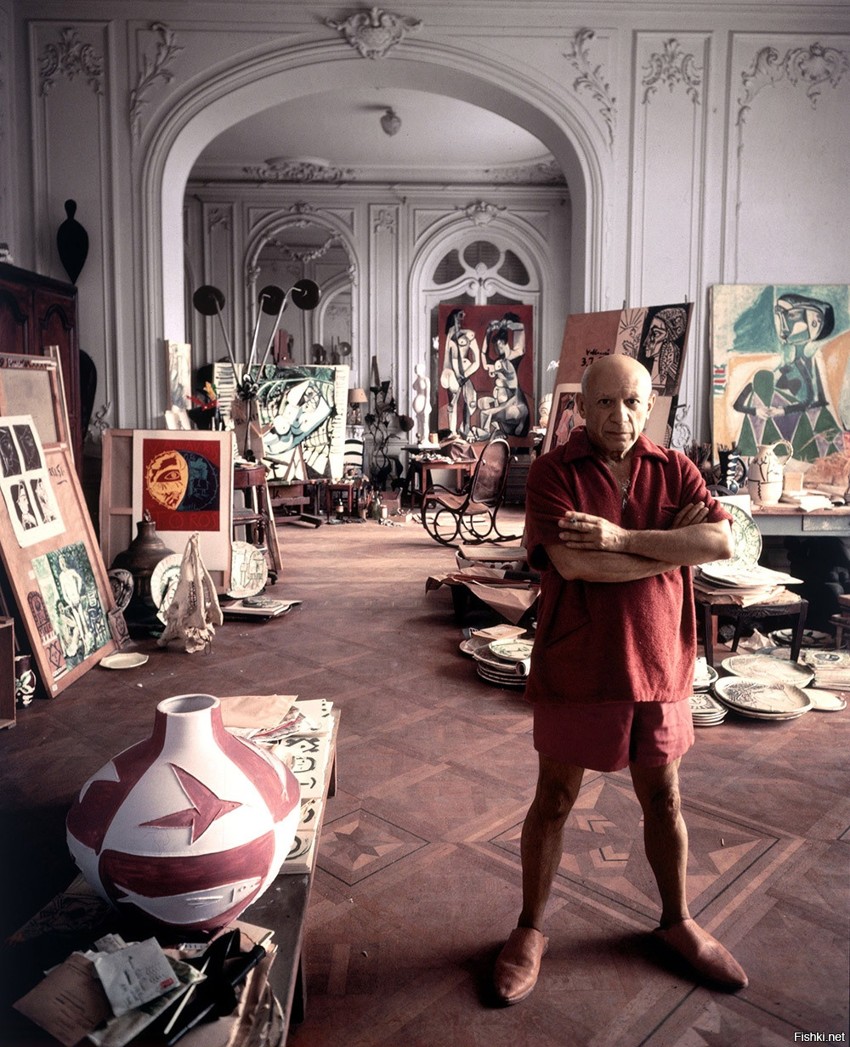 Arnold Newman, Pablo Picasso in his studio near Cannes, France, 1956