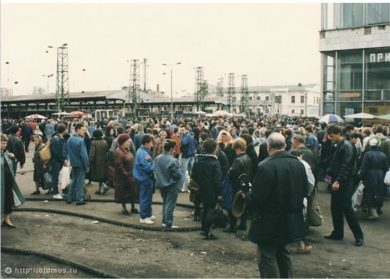 Какой была Москва в 90-е годы