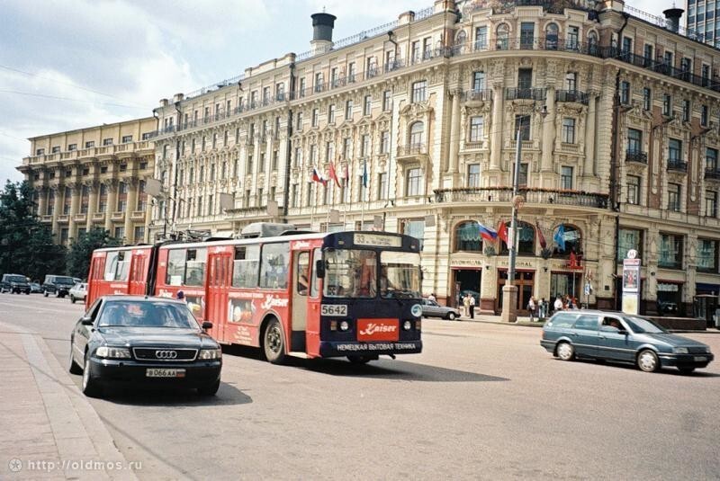 Какой была Москва в 90-е годы