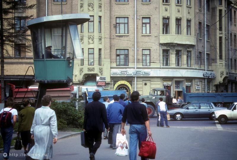 Какой была Москва в 90-е годы