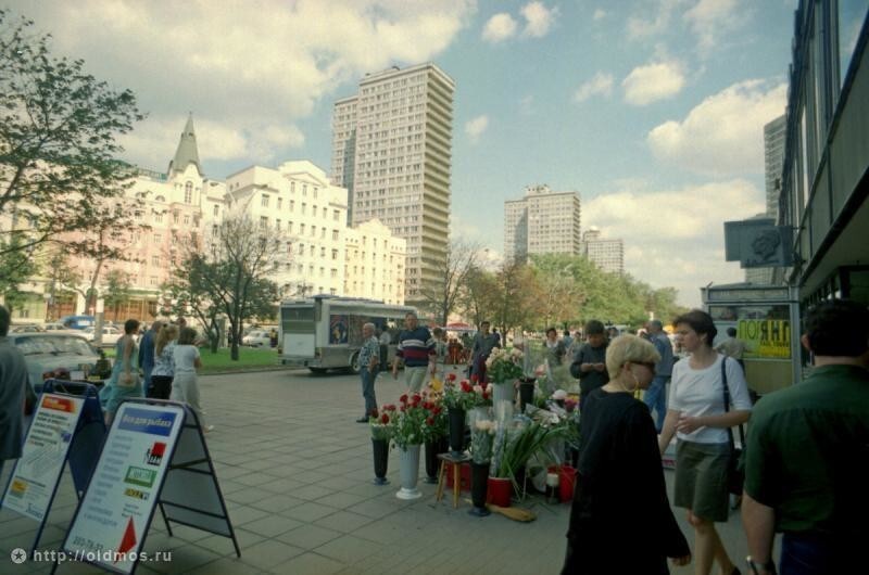 Какой была Москва в 90-е годы